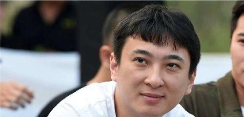 娱乐圈一线吃瓜人,揭秘明星幕后故事 第1张 娱乐圈一线吃瓜人,揭秘明星幕后故事 第1张